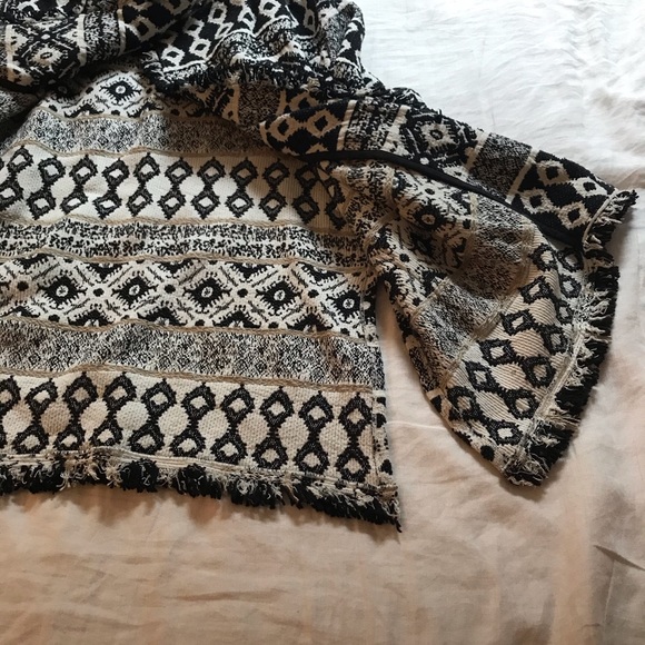 Jacket/wrap - Picture 4 of 8